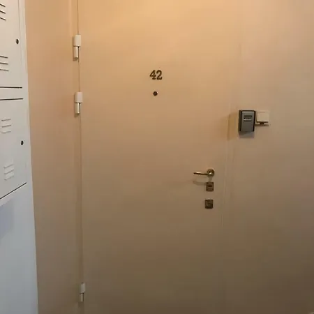 Stare Miasto Dluga 8 Warsaw