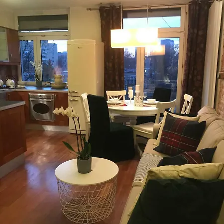 Stare Miasto Dluga 8 Апартаменты Варшава