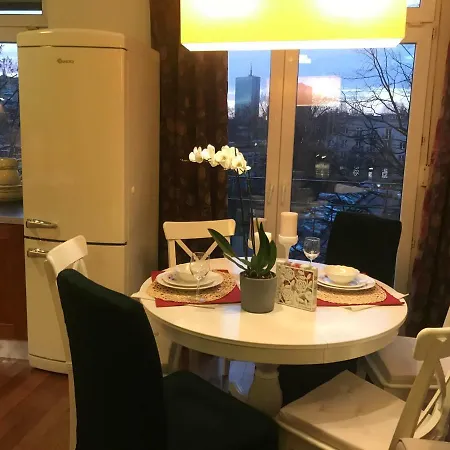 Apartment Stare Miasto Dluga 8