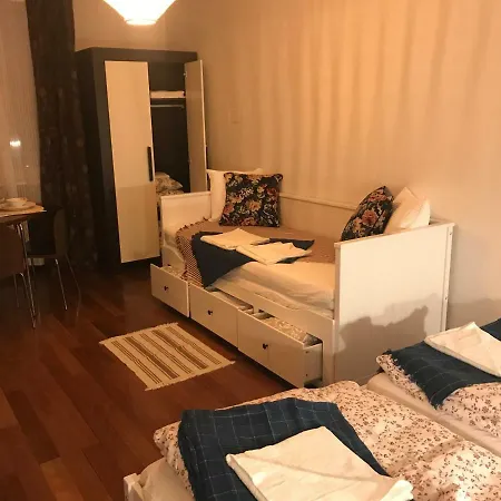 Stare Miasto Dluga 8