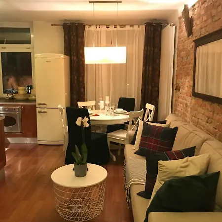 Stare Miasto Dluga 8 Апартаменты Варшава