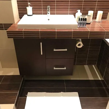 Apartment Stare Miasto Dluga 8 Warschau