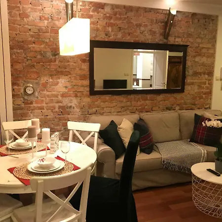 Apartment Stare Miasto Dluga 8 Warsaw