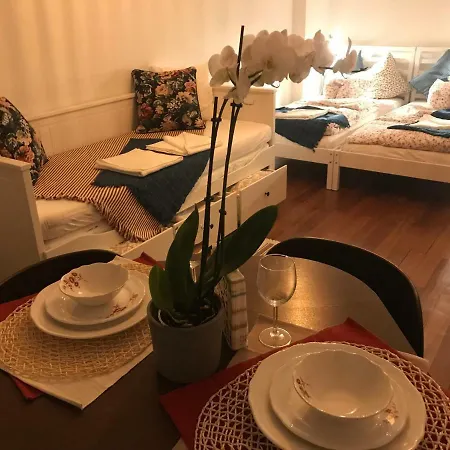 Stare Miasto Dluga 8 * Warschau