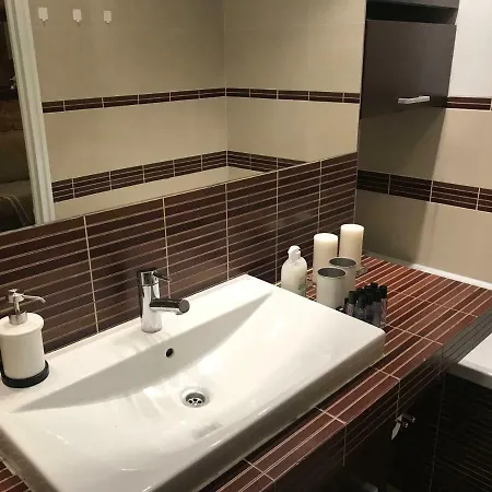 Stare Miasto Dluga 8